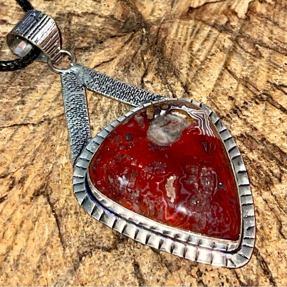 Deep Redish Brown Crazy Lace Agate Pendant 2 1/2” - Picture 3 of 16